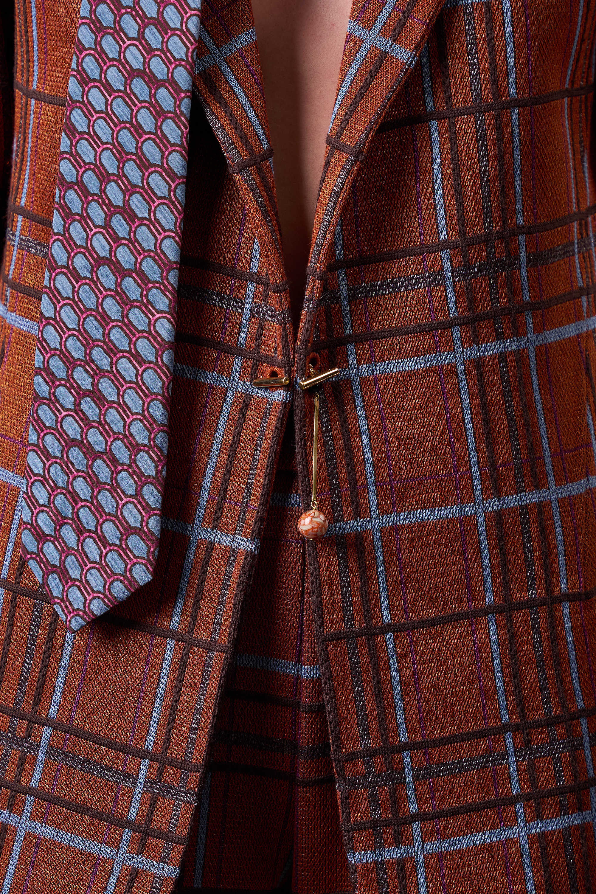 Roberta Redaelli AI 2026-27 PAPILIO, RSA157 giacca collo uomo con spacchi e gemello in maglia jacquard DINAMI-TECS scozzese zucca